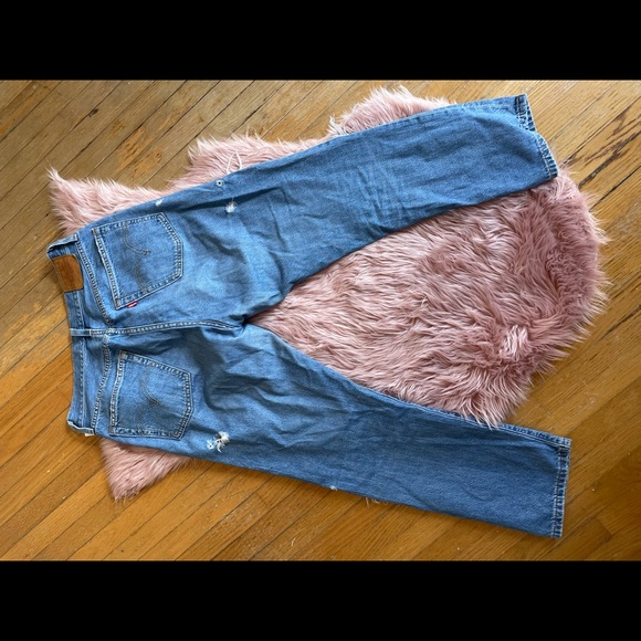 Original 501 Levi’s jean!! Perfect for petite women (5”1-5”3) - Picture 2 of 4